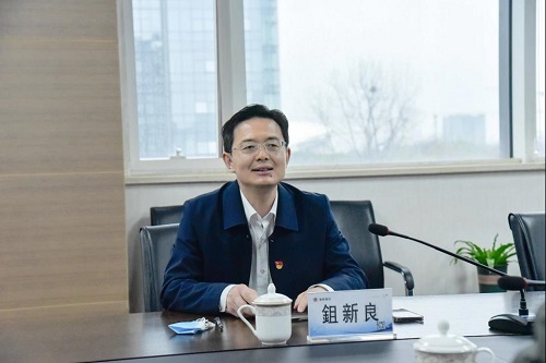领导调研图片2.jpg 领导调研图片2.jpg