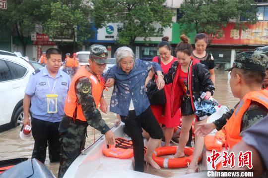 å°é£âå©å¥é©¬âå·²è´æµæ±32äººéé¾16äººå¤±è